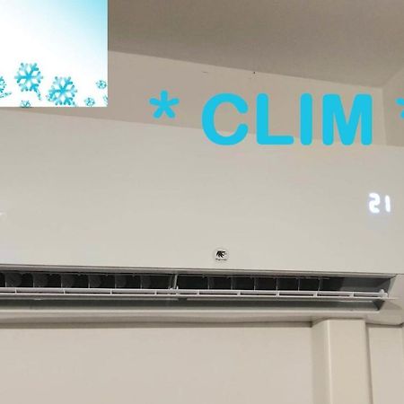 Tout Confort ! Climatisation, Centre-Ville, Parking, Terrasse, Wifi, Netflix 카르카손 외부 사진